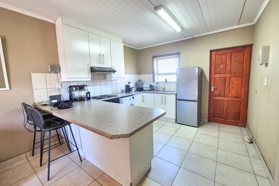 2 Bedroom Property for Sale in Groenvallei Western Cape